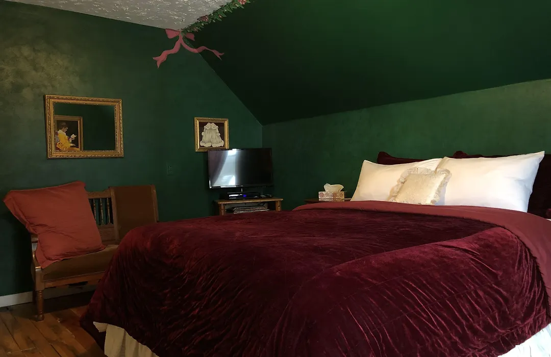 Emily'S Place B&B-1