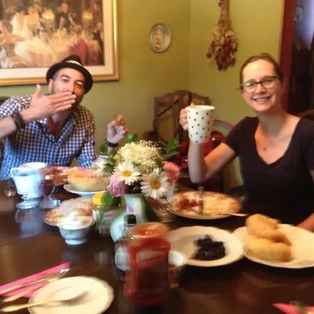 Emily'S Place B&B-2